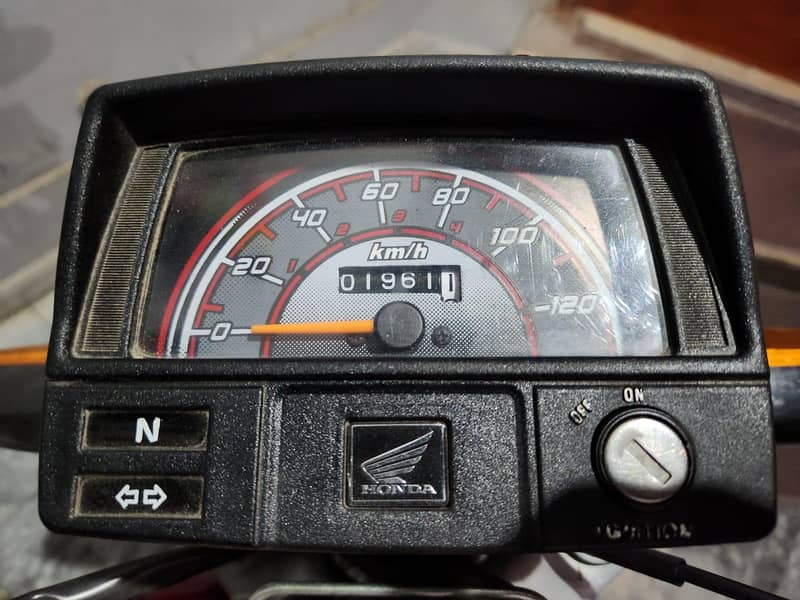CD 70 Excellent Condition 5
