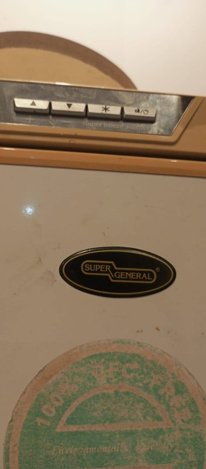 vertical freezer 0
