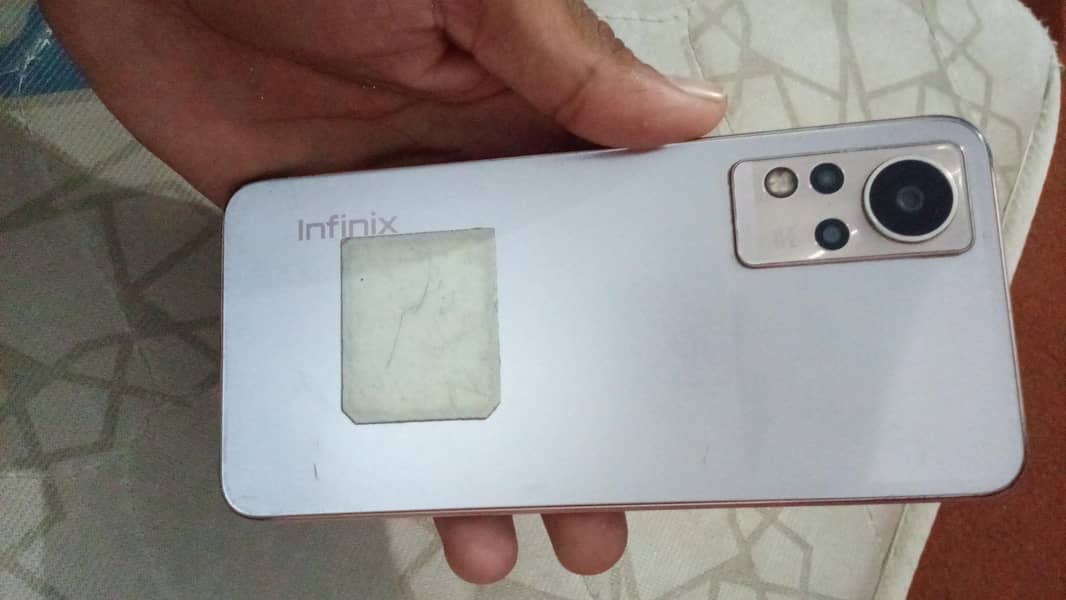 Infinix Note 11 0