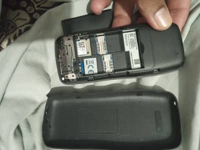 Nokia 105