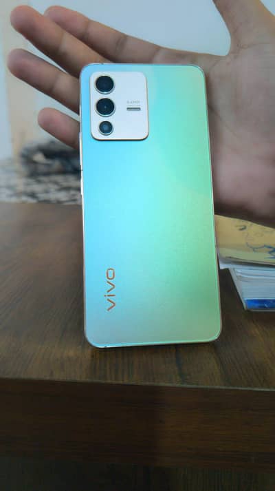Vivo V23