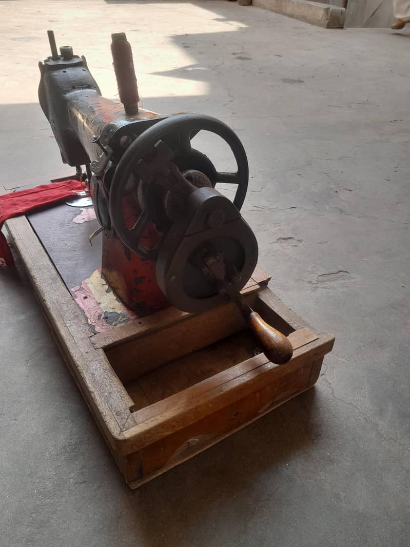 Sweing machine 3