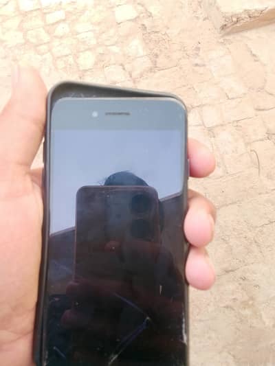 Apple iPhone 7
