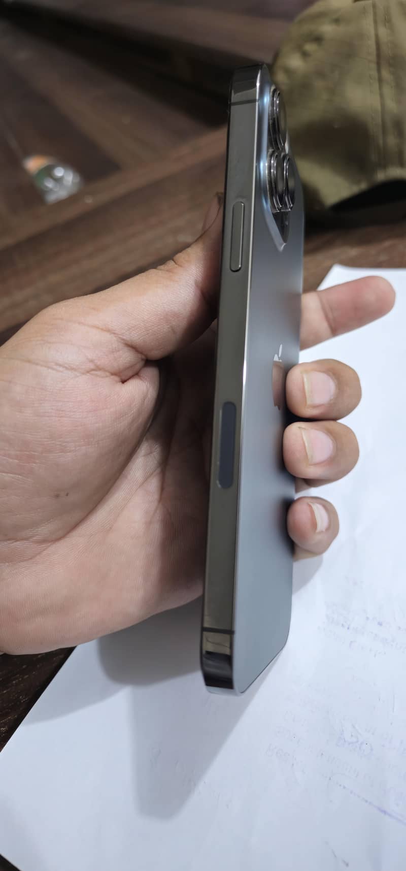 Apple iPhone 13 Pro Max 0