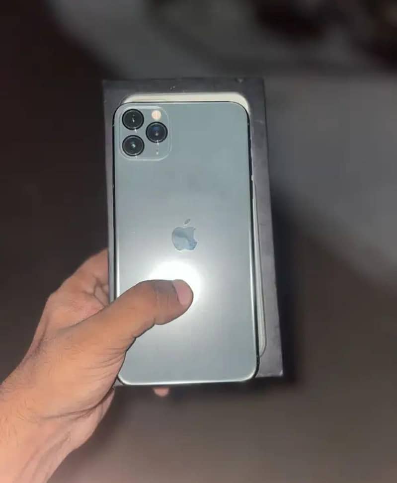 Iphone 11 pro max 0