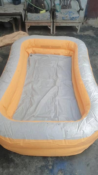 swing pool for sale acha bara size ka saf sutra kahi se damage nahi he