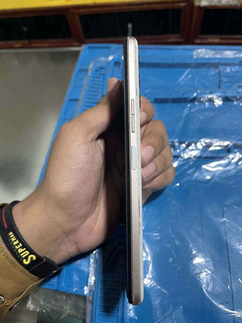 Tecno CAMON 18T 0