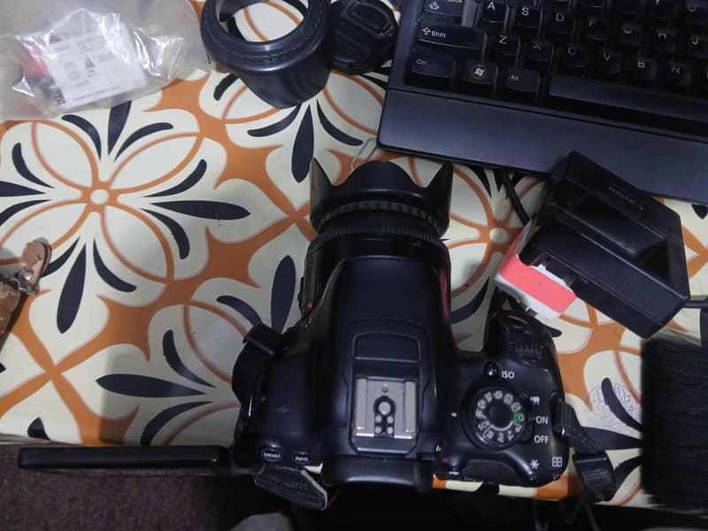 EOS 700D 2