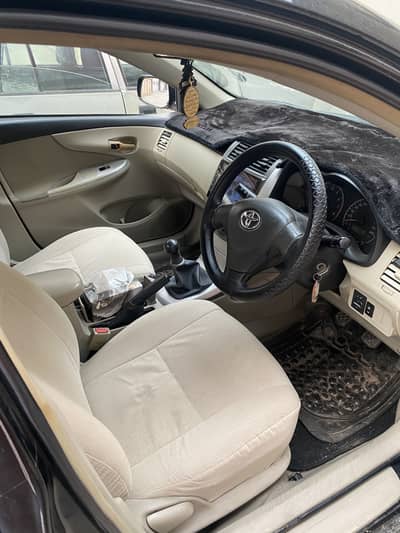 Toyota Corolla GLI 2012