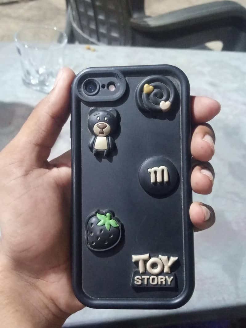Apple iPhone 8 4