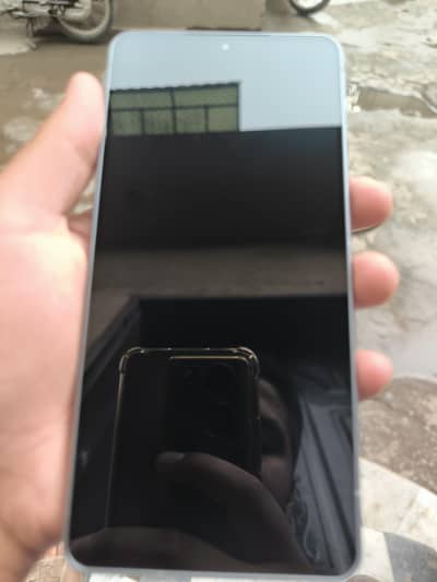 Aquos R7