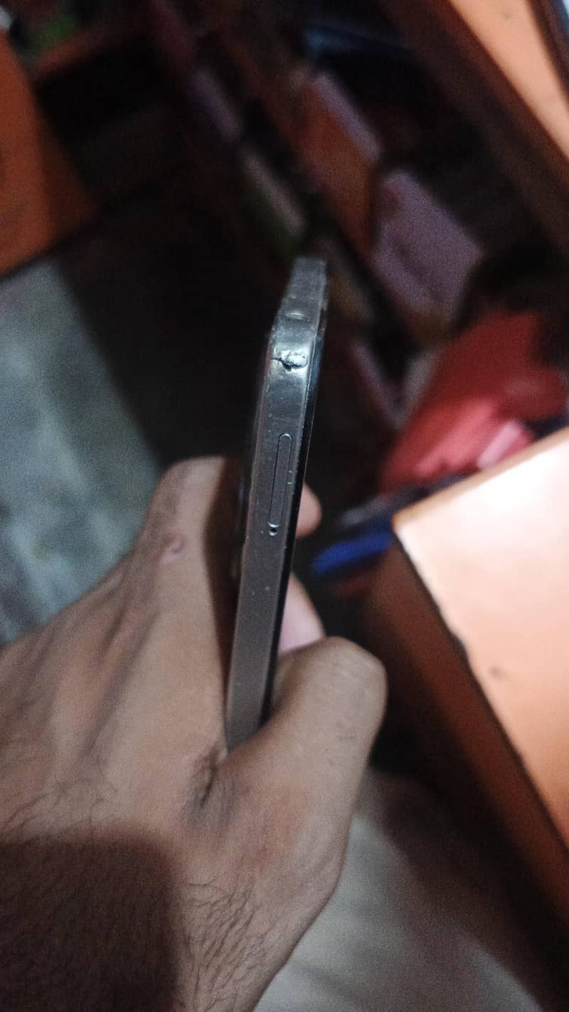 Xiaomi POCO C75 3