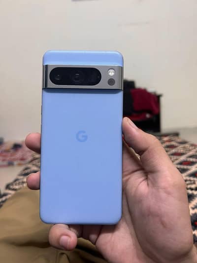 Google Pixel 8 Pro