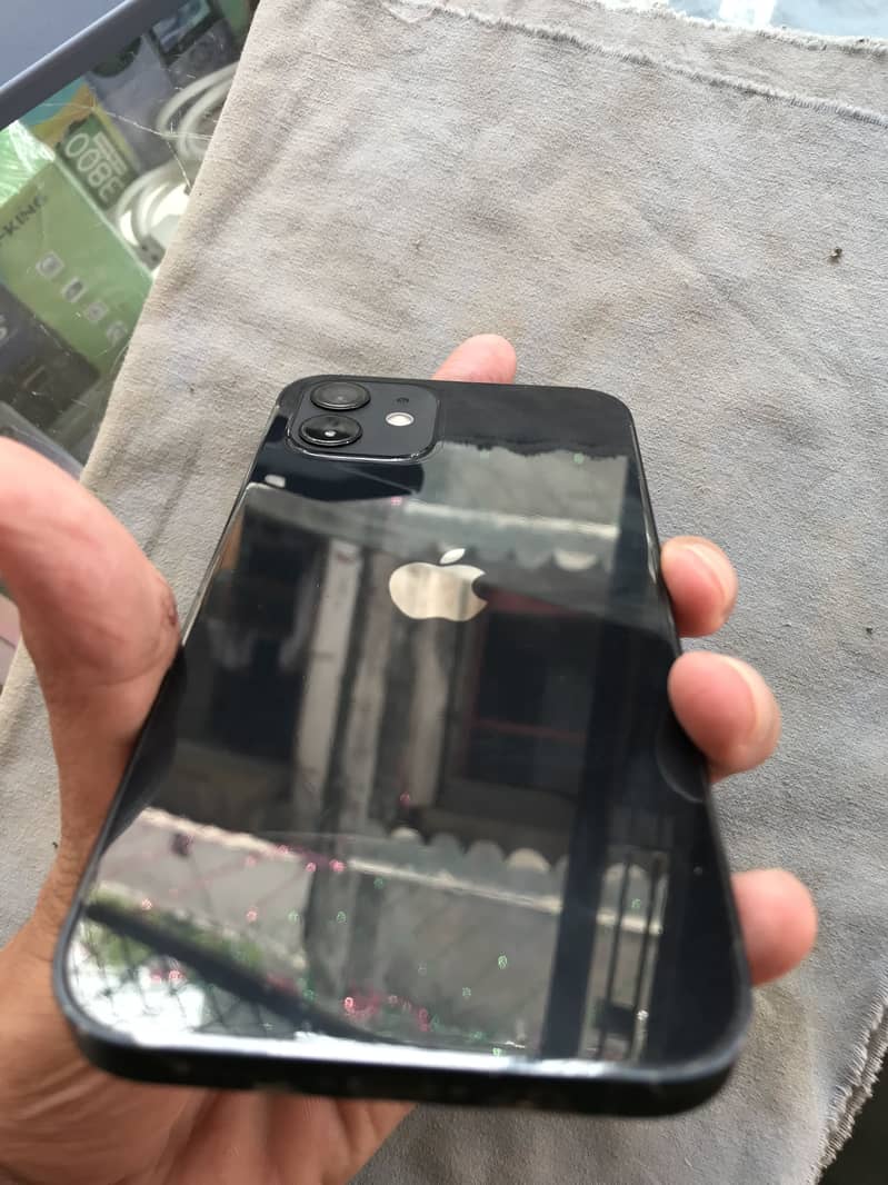Apple iPhone 12 0