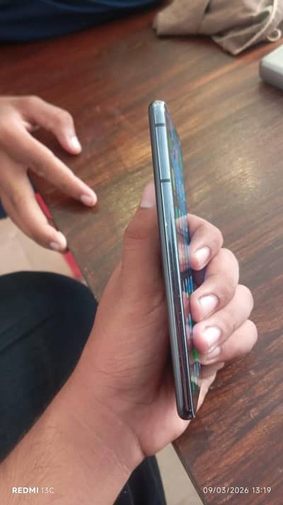 Samsung Mobile S21