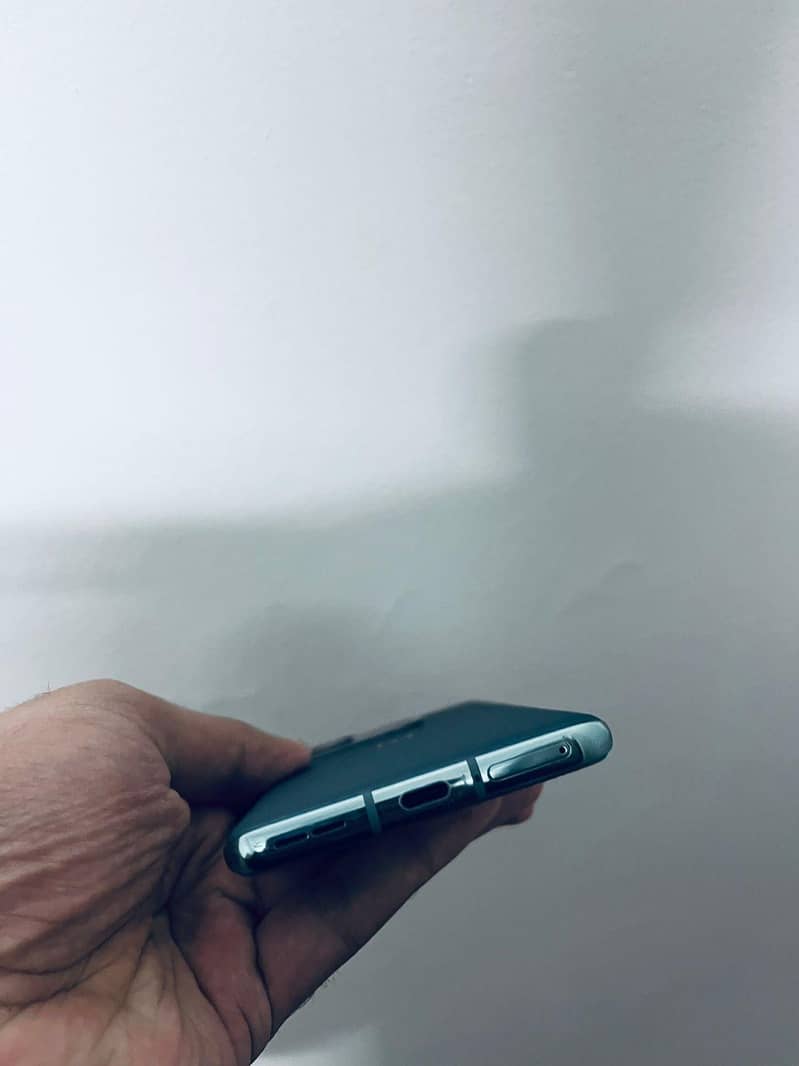 One Plus 10 Pro 5