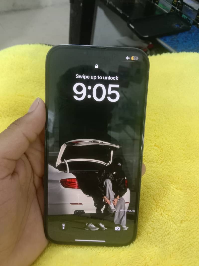 Apple iPhone 13 Pro Max 2