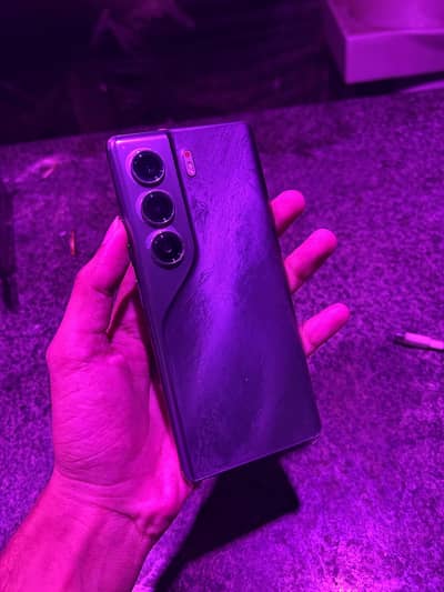 Tecno CAMON 40 Pro exchange possible only iPhones