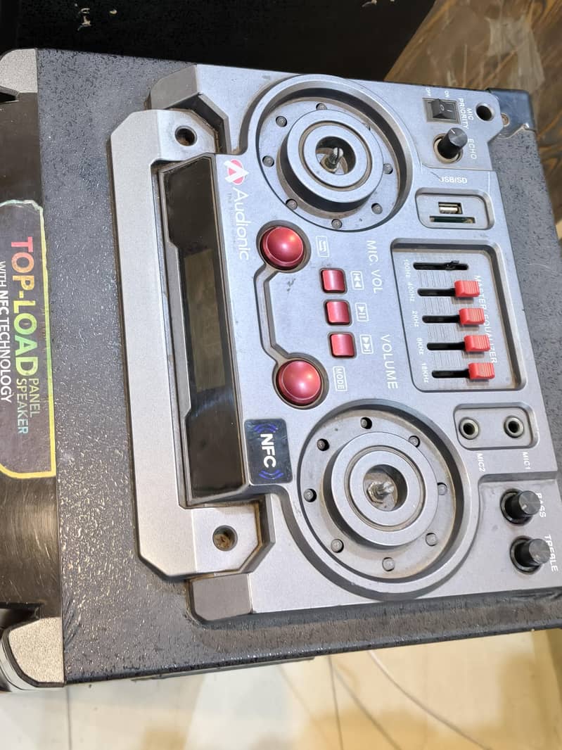 Audionic DJ-400s 3