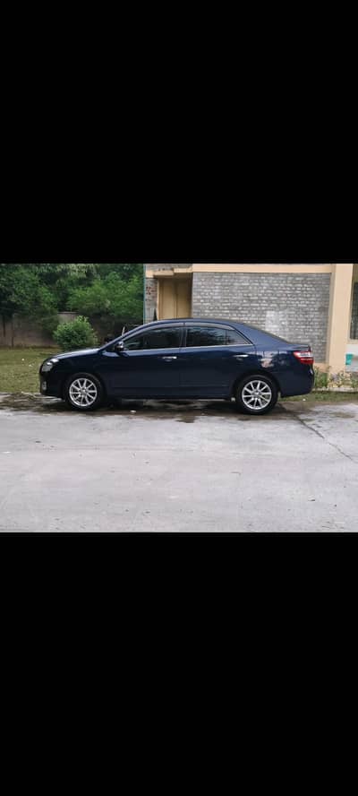 Toyota Premio 2010