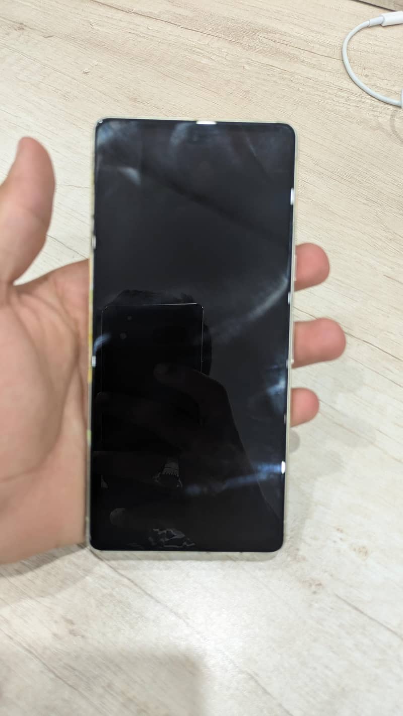 Google Pixel 7 2