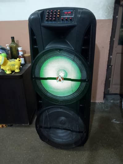 AUDIONIC MH-1515 FULL SIZE CHARGING SPEAKER
