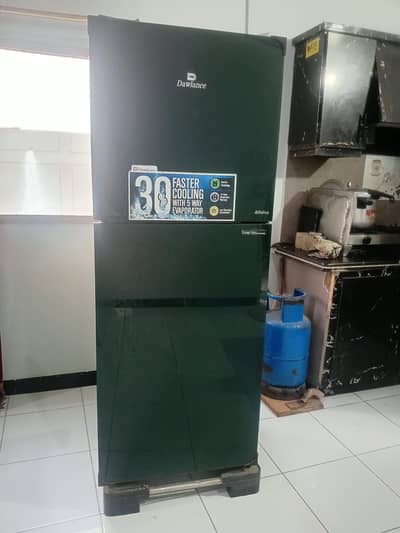 Dawlance Avante+ Inverter Refrigerator – 20 CFT Glass Front