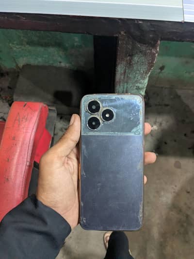 Realme Note 50 all ok hai bas sim nhi cahlri contact no 03163607663
