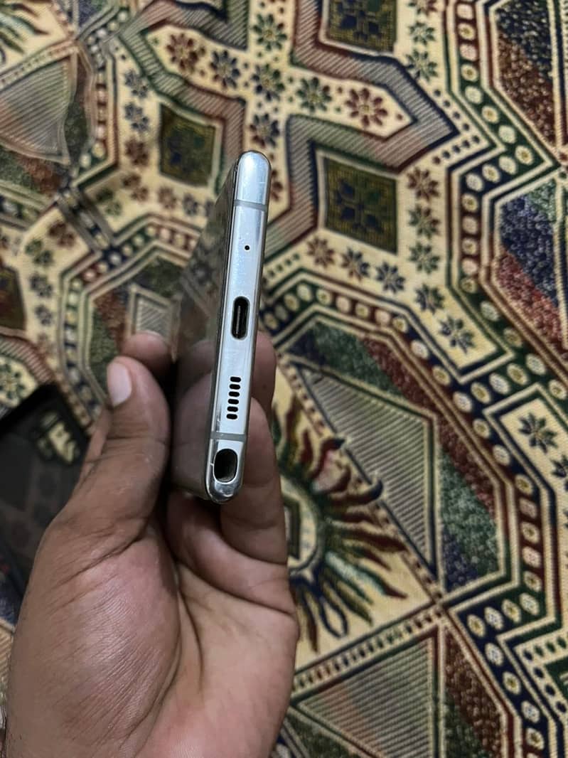 Samsung Mobile Note 10 Plus 2