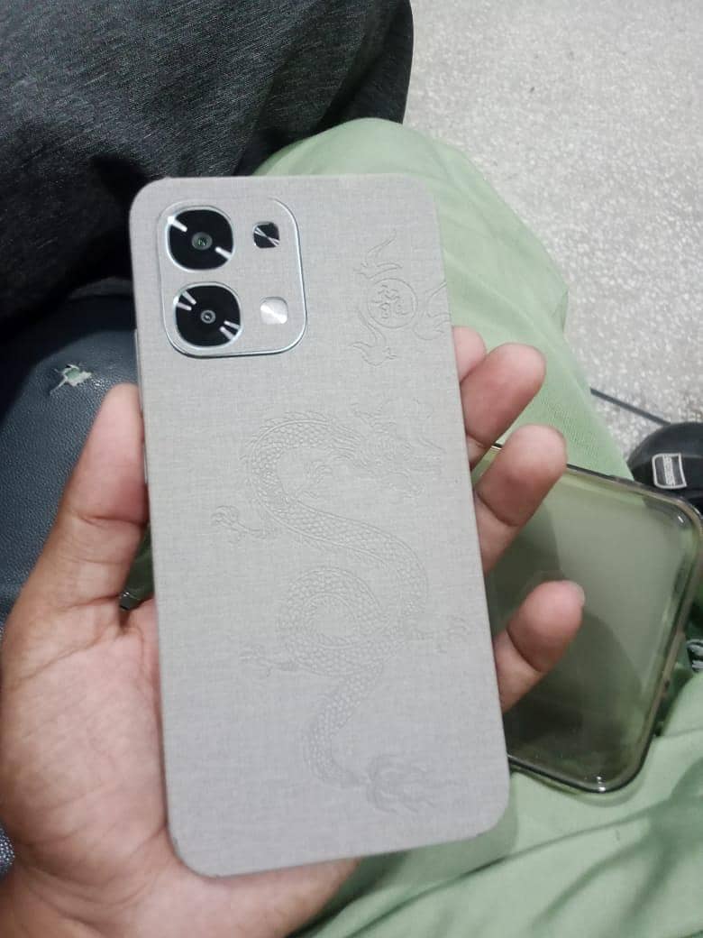 OPPO A6 4