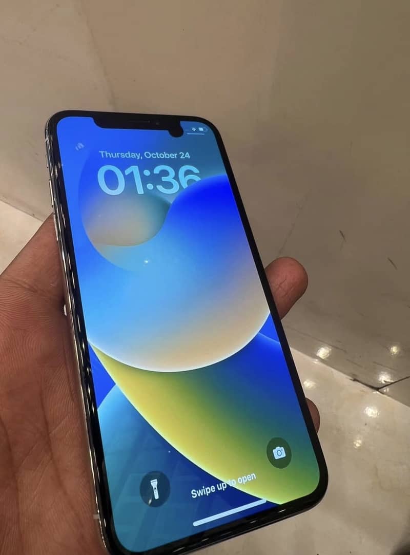 Apple iPhone X 1