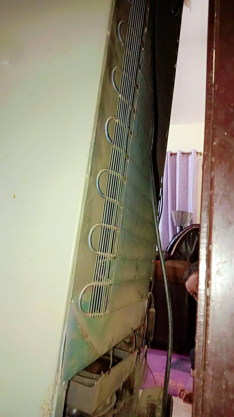 orient Fridge Medium Size 8
