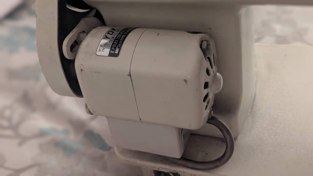 ZZ_540 Stitching machine 2