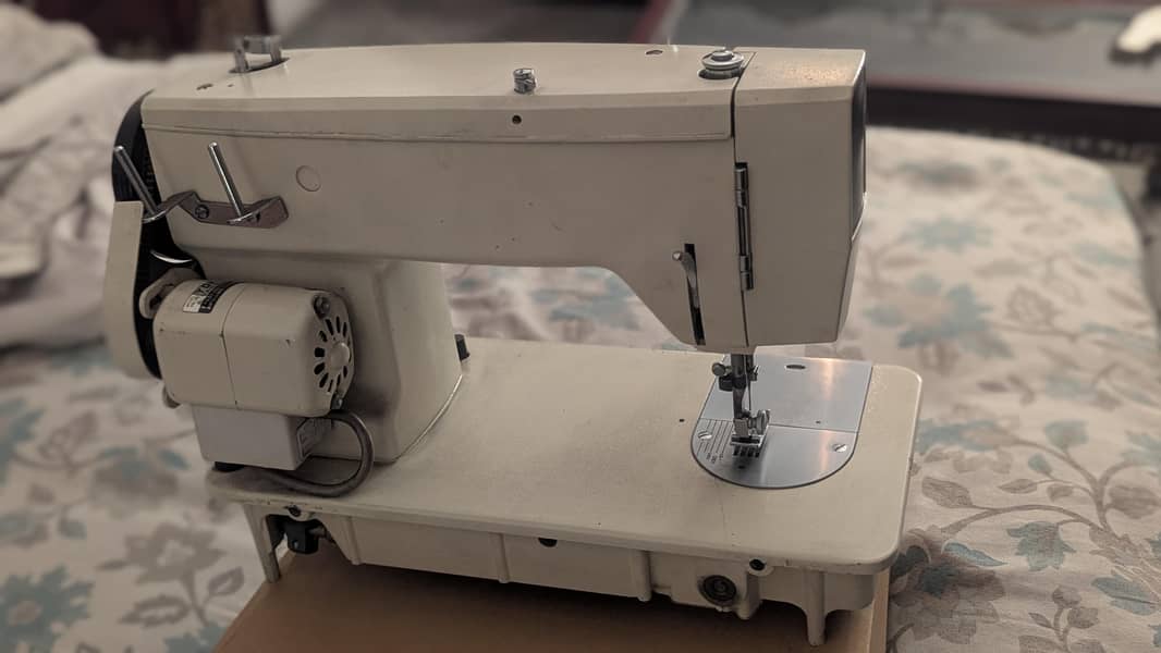 ZZ_540 Stitching machine 6