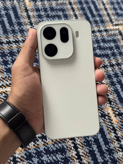 OPPO Find X9 Pro