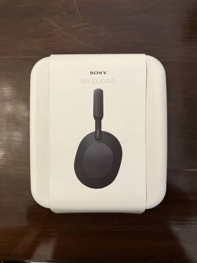 Sony WH-1000XM5