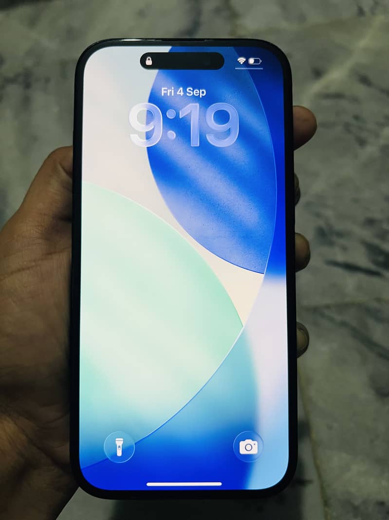 Apple iPhone 15 8
