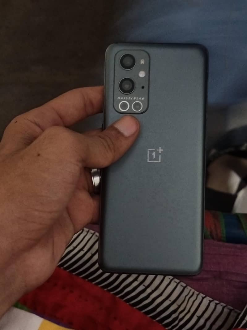 One Plus 9 Pro 0