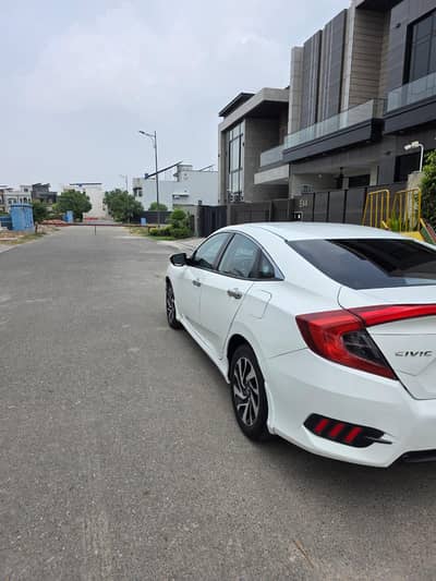 Honda Civic Oriel 2017