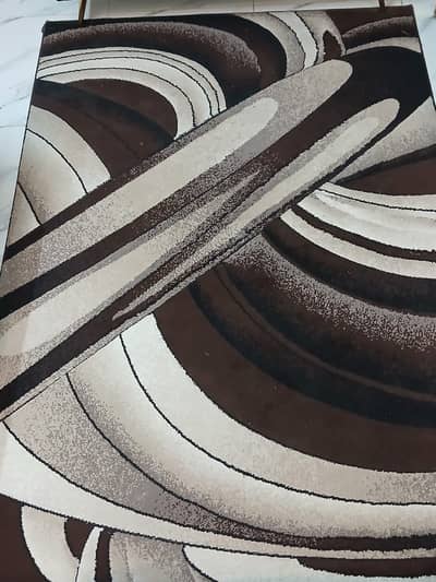 Beautiful Luxury Rug 7.5×5 Feet | Elegant Design | Excellent Condition