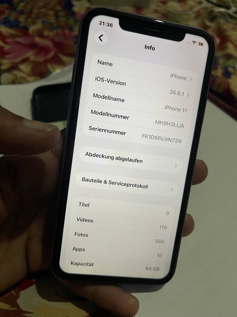 Apple iPhone 11 0