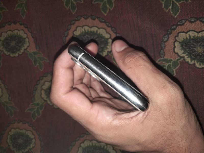 Apple iPhone 11 Pro 5