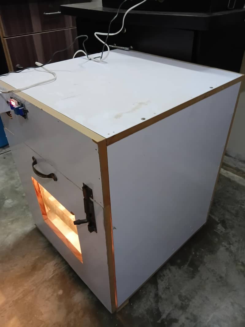 Incubator machine 4