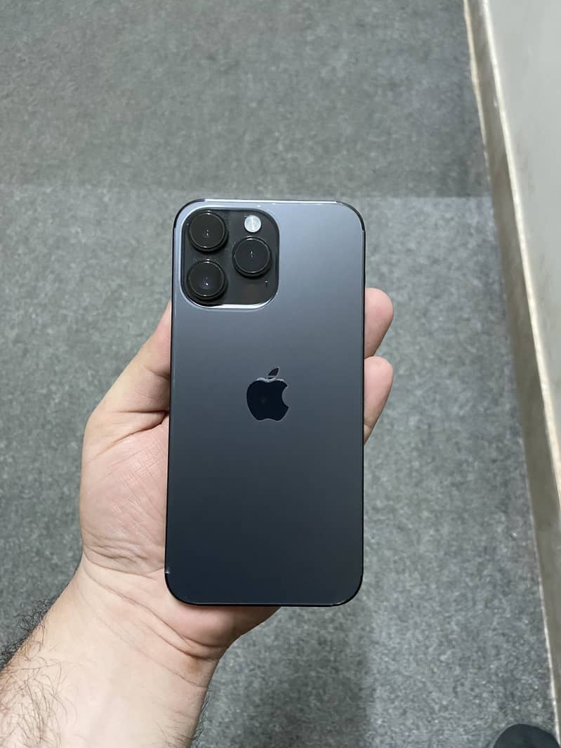 Apple iPhone 14 Pro Max 0
