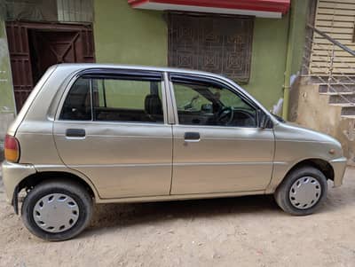 Daihatsu Cuore 2011