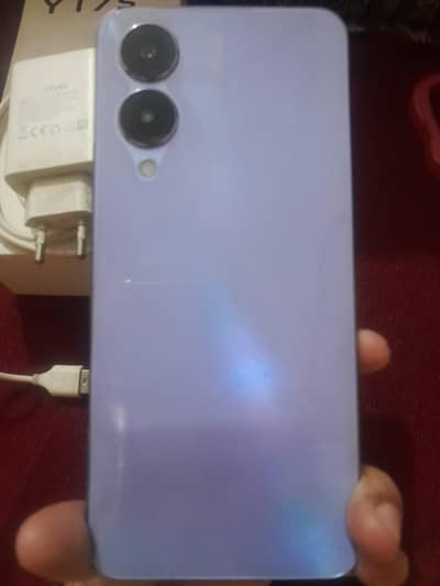Vivo Y17s