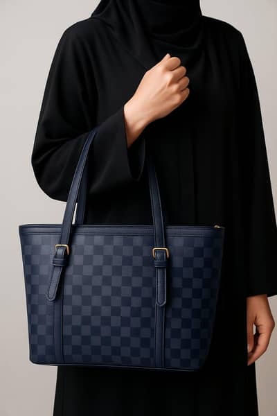 Latest Bags For Womens | Brand New Bags | 10/10 Condition