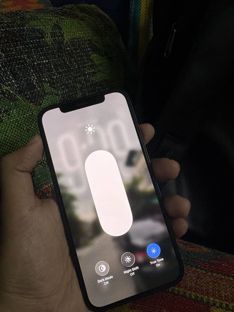 Apple iPhone 12 0