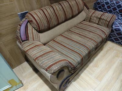 sofa for sell