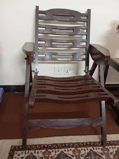 folding chairs